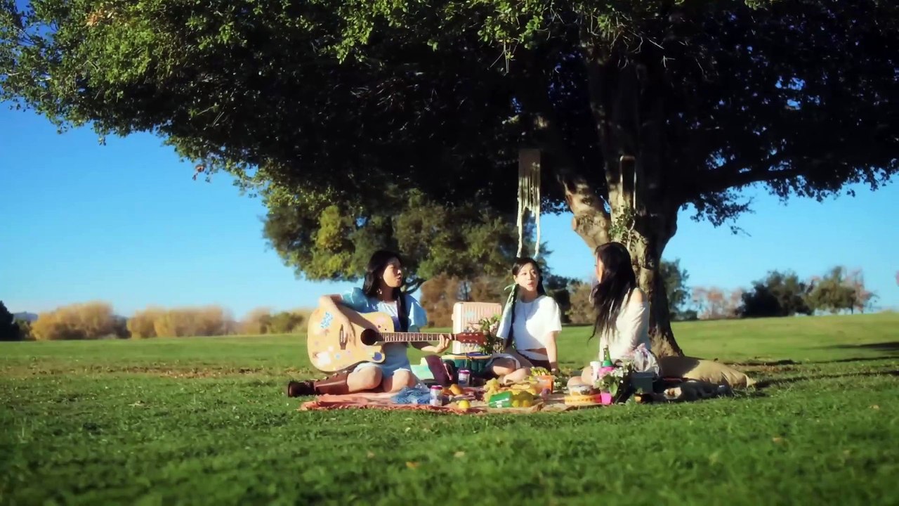 Ablume Echo Official MV