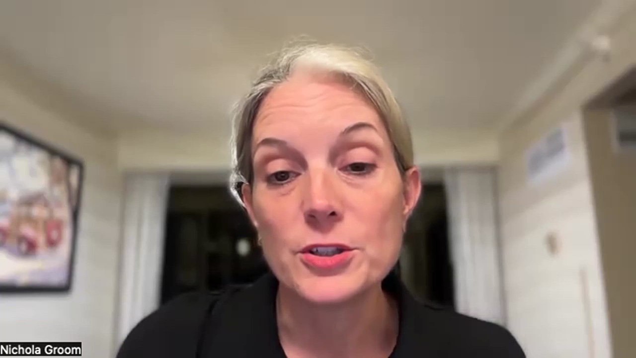 'Pretty worried': eyewitness describes uncertainty in Hawaii after tsunami warning was issued