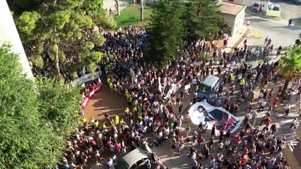 Protestierende fordern Rücktritt neun Monate nach Überschwemmungen in Valencia