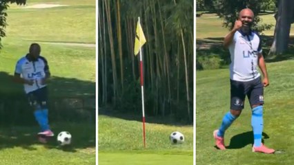 Sinama Pongolle se dedica ahora al 'footgolf'... ¡y clava golpes maestros como este!