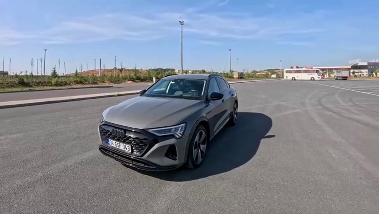 2024 Audi Q8 e‑tron Review – Electric Luxury SUV Specs & Pricing | Autvex