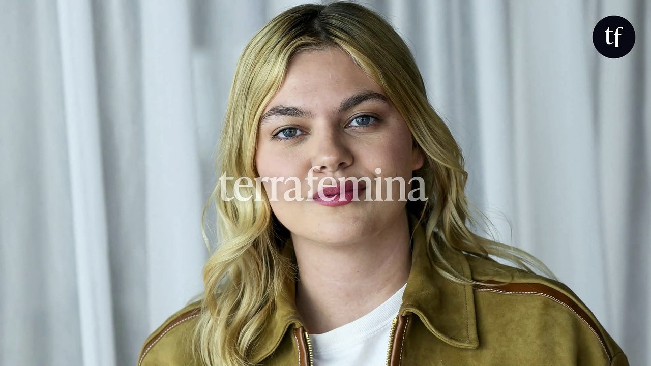 "Tellement divine", "une star à tout point de vu" : Louane se dévoile en maillot de bain et affole ses fans