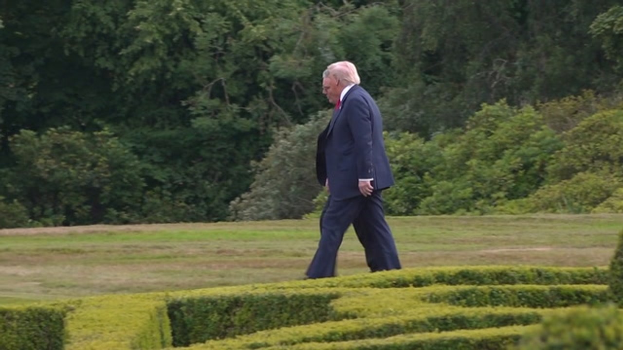 Donald Trump in new attack on 'stupid' Sadiq Khan - and says people agree with his criticism of London mayor