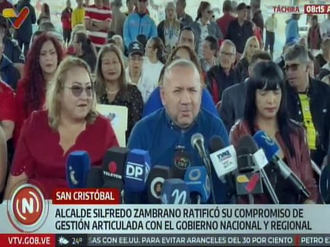 Otorgan acreditación a alcaldes y concejales electos de los 29 mcpios. en San Cristóbal