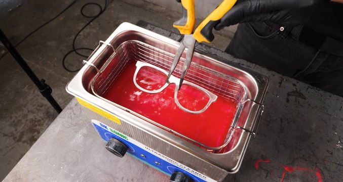 Recyclées et PRÊT : Fabriquez vos propres lunettes de soleil écologiques !