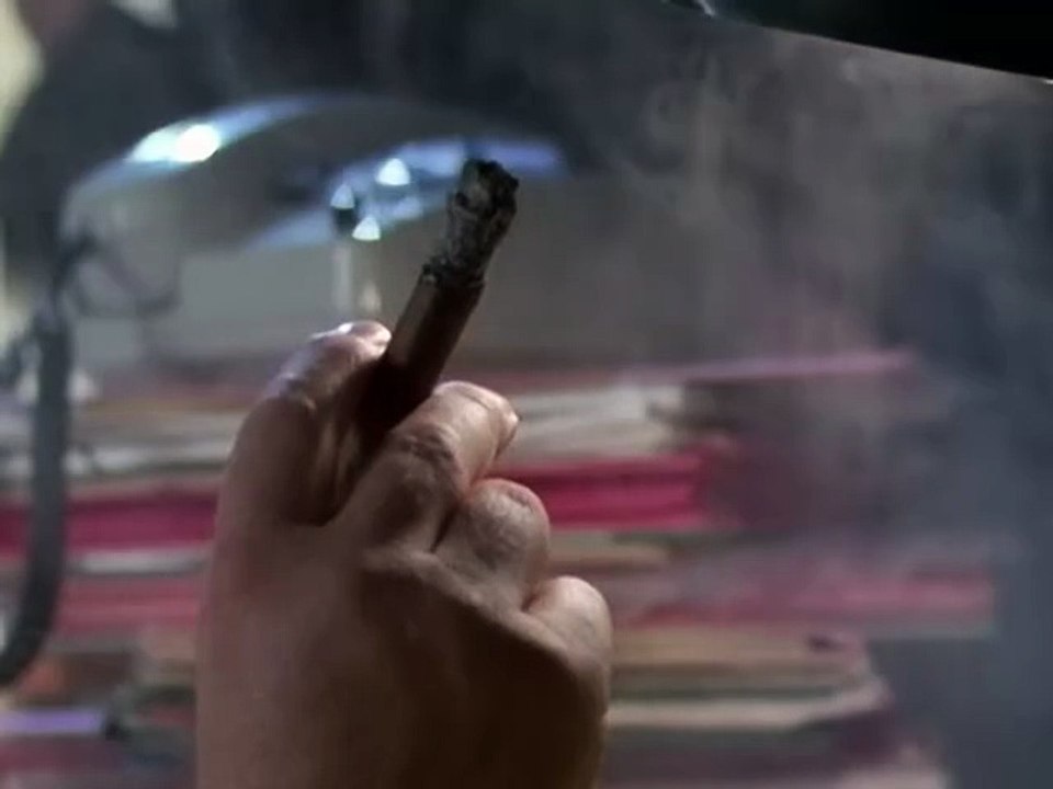 Derrick S15E07 Das Piräus-Abenteuer