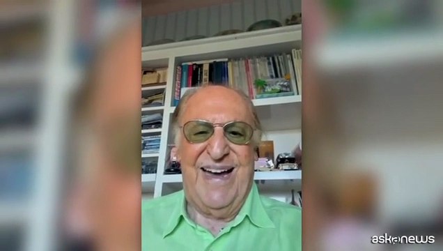 Renzo Arbore, in video omaggio a Francesco Fredella di RTL 102.5