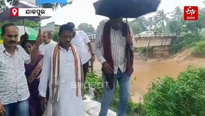 ଆକାଶ ମାର୍ଗରୁ ମୁଖ୍ୟମନ୍ତ୍ରୀଙ୍କ ବନ୍ୟା ସ୍ଥିତି ଅନୁଧ୍ୟାନ: ୩ ଜିଲ୍ଲାର ୩୦ ହଜାର ପ୍ରଭାବିତ, ୫୮୬୯ ସ୍ଥାନାନ୍ତର