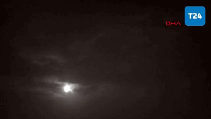 Rusya'da 8.8 büyüklüğündeki depremin ardından Klyuchevskoy Yanardağı’nda patlama