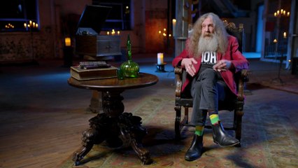 05 Learning to Read | How Reading Shapes Great Writers | Alan Moore