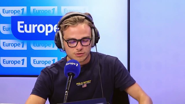 EXTRAIT - Léon Marchand explose le record du monde du 200m 4 nages