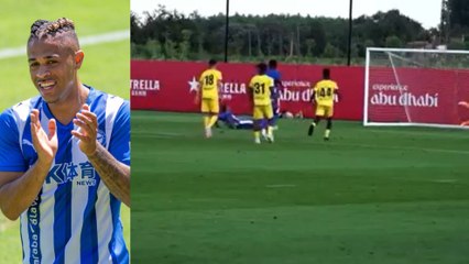 El resbalón de Mariano que le hizo fallar un penalti con el Alavés