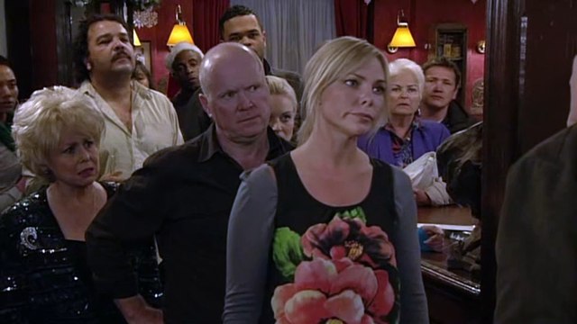 Eastenders Archie Hurts Ronnie Mitchell/Phil Mitchell Roxy & Peggy Mitchell Snr vs Archie 22nd December 2009