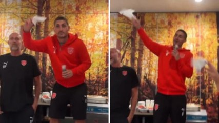 Verratti scatenato e stonato! Canta "Volare" alla presentazione con l'Al Duhail