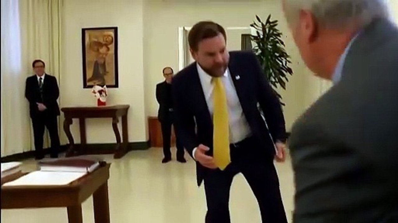 0oxd3z0AcnYHow Pope Francis spent his final hours #popefrancis #jdvance