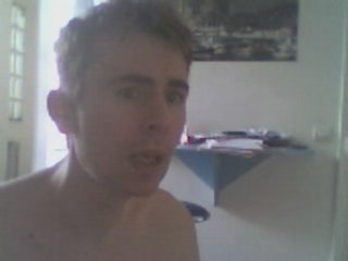 Wiwi massacre "L'oiseau sur la branche"