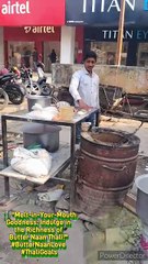 🍞 Bustling street corner.  #IndianStreetFood #FoodieVibes #FYP #ViralReels #TasteOfIndia #StreetEats