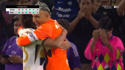 Keylor Navas detiene un penalti decisivo en la victoria de Pumas contra Orlando