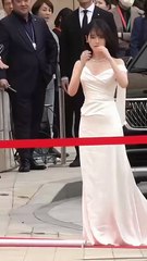 The red carpet just turned into a runway of dreams with IU’s entrance  🌟