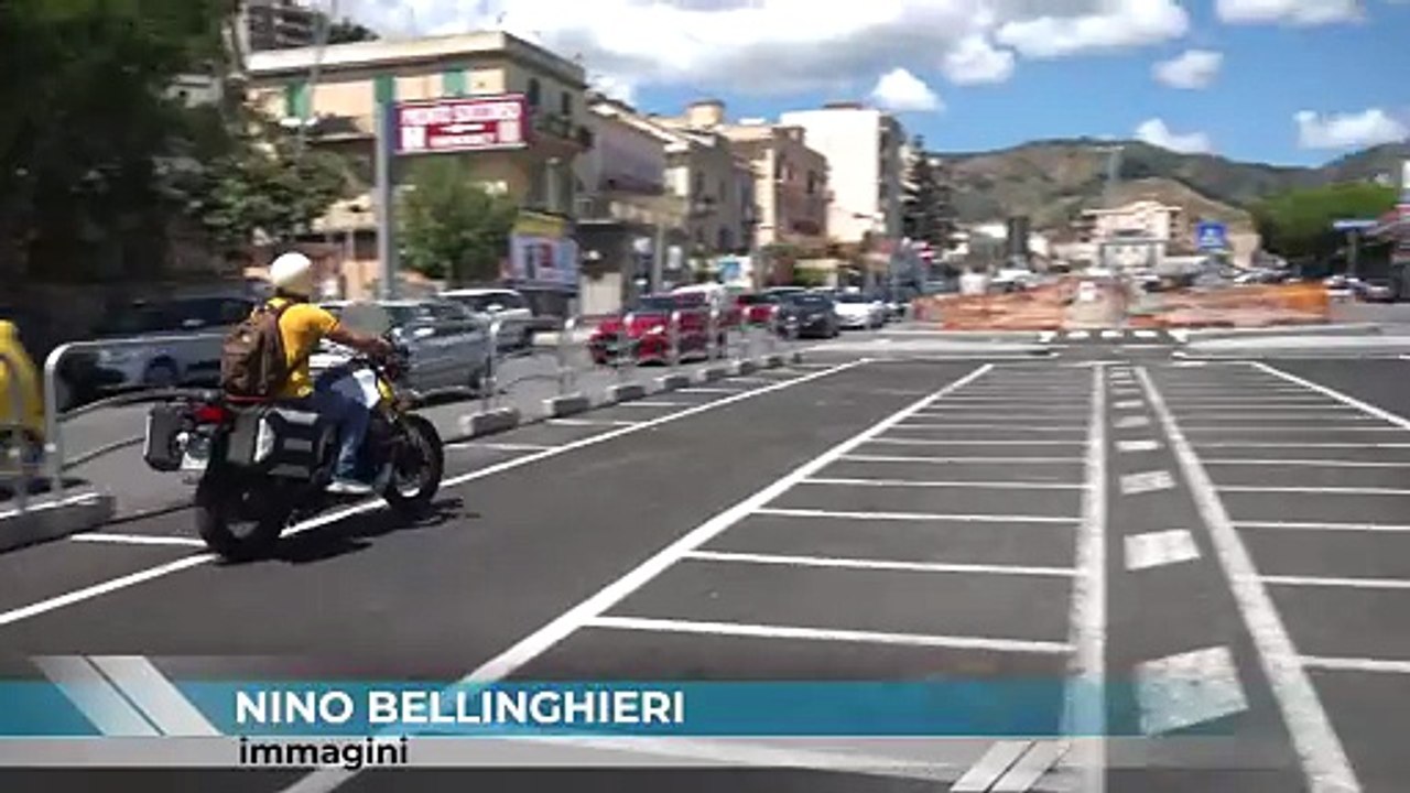 Viale Europa, stop alle auto negli stalli per gli scooter