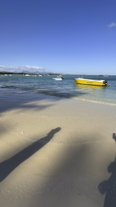 LA PLUS BELLE plage de L’île Maurice