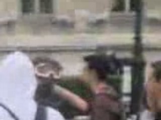 15 mais 2008 grenoble premiere charge matinal de la police00