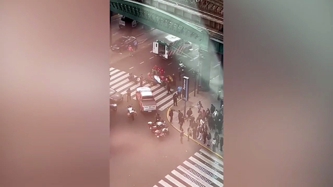 Un hombre y una mujer cayeron desde el Puente Pacífico, sobre la avenida Santa Fe