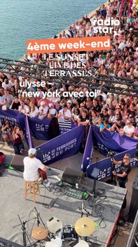 Ulysse interprète “New York avec toi” sur la scène des Sunset Live des Terrasses #ulysse #sunsetlive #concert #live #starac #staracademy