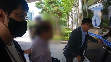 '차량서 현금 수천만 원'...경찰, 간판정비 특혜 익산시 공무원 구속 / YTN