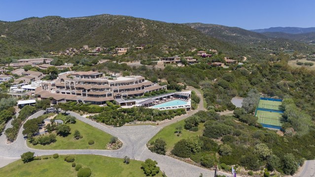 I had a dreamy stay at this hotel with private beaches - the perfect escape from UK