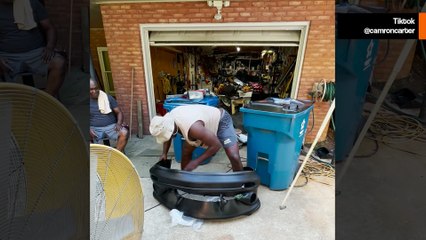 動画：男性がネットでバンパーを購入、届いた品に驚き話題に