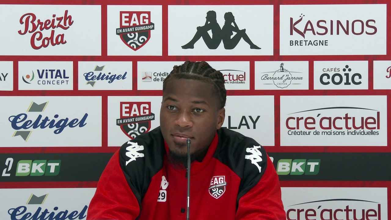 Présentation officielle d'Akim Abdallah