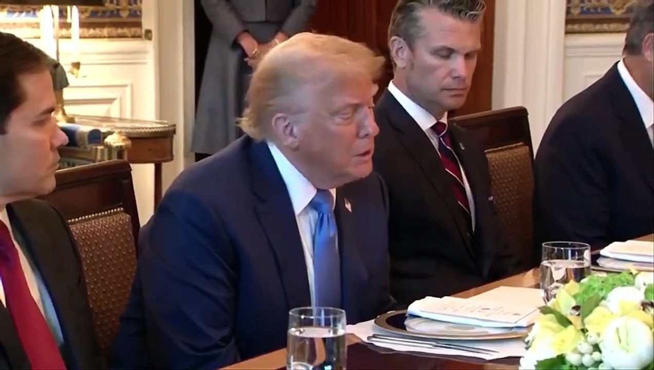 Trump asegura que los submarinos nucleares están "más cerca de Rusia"