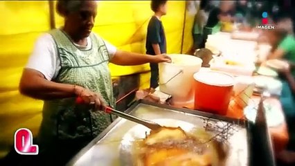 ¿Por qué ellas sirven quesadillas y ellos tacos? | Qué Importa
