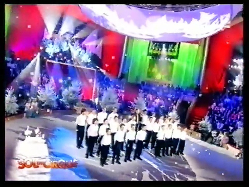 Johnny Hallyday - Mon plus beau Noël (Sol en Cirque, France 2 - 24 décembre 2005)