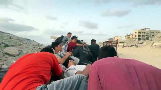 İsrail ordusu Gazze'de Zikim Sınır Kapısı yakınlarında yardım bekleyen Filistinlilere ateş açtı