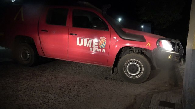 Efectivos de la UME trabajan en el incendio de Las Hurdes