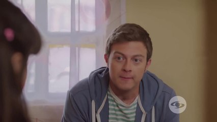 25. Gloria y su familia están a punto de perder su casa