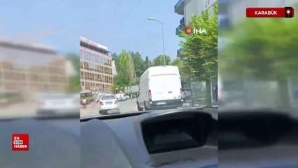 Karabük’te uçan tekmeli ve bıçaklı kavga