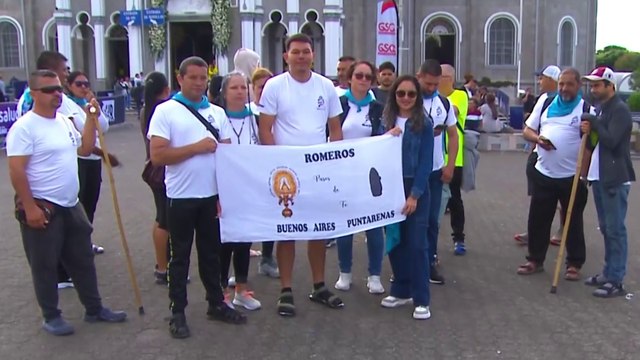 tn7-miles-de-romeros-llegan-a-la-basilica-010825