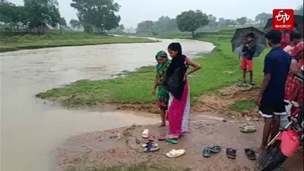 Watch: Woman In Labour Taken Across Swollen River In Bihar Village, Exposing Gaps In Rural Infrastructure