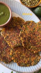 Crispy Moong Daal Pakora Roti Recipe