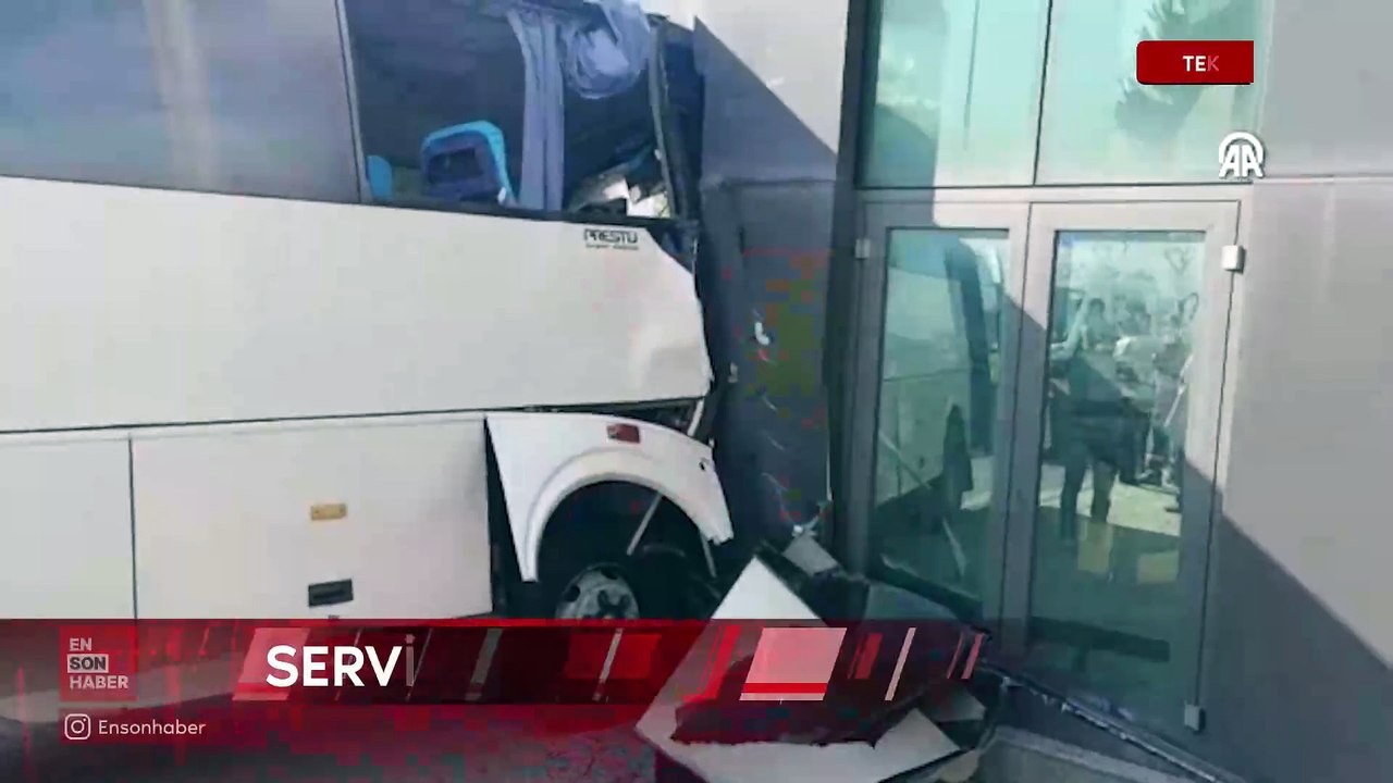 Tekirdağ’da servis OSB giriş takına çarptı