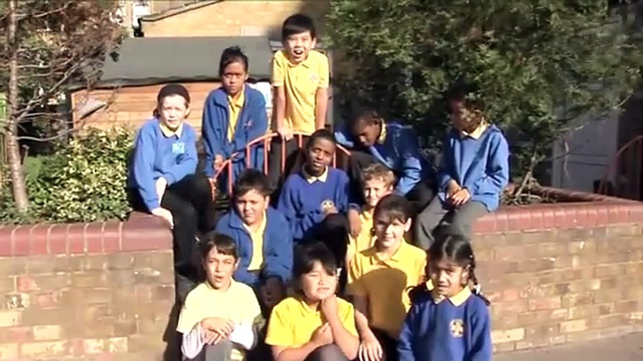 Bet On Your Baby Uruguay Episode Clip from 3.30.2015 What time is it? It's Hot Potato Time!