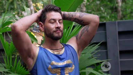 104. Una dupla pelea entre sí y dos mujeres sufren la prueba