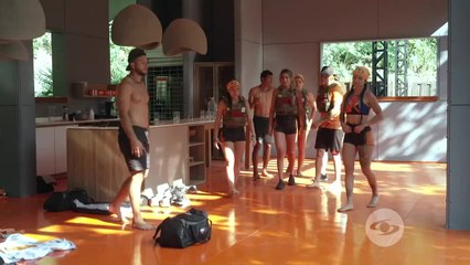 5. Un difícil castigo toma por sorpresa a los Súper Humanos