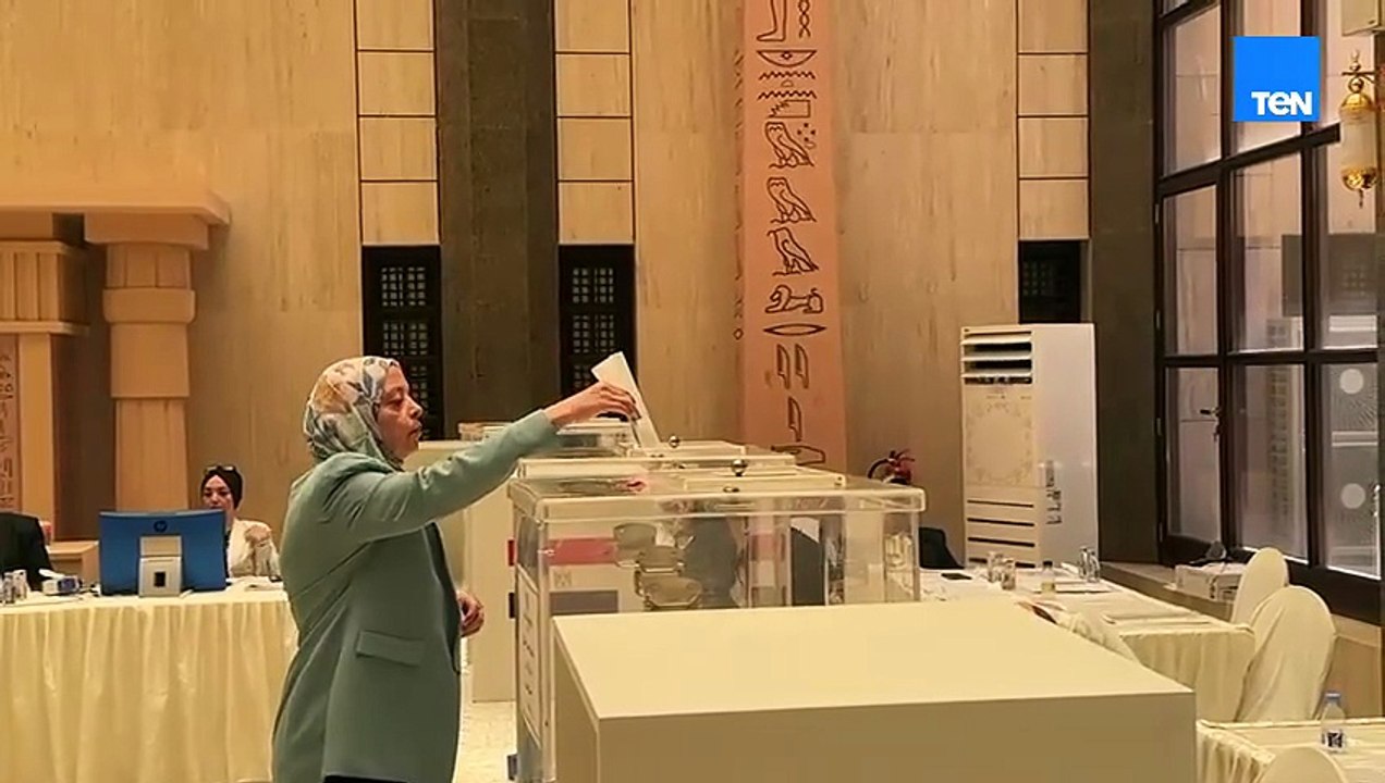 استمرار تصويت المصريين في الرياض بانتخابات مجلس الشيوخ