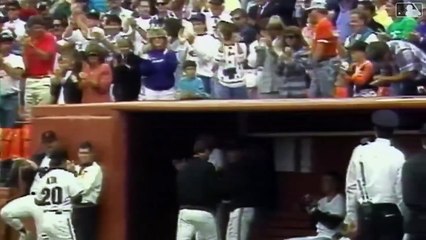 Giants' pitcher Dave Dravecky breaks his arm while on the mound (8/15/89)