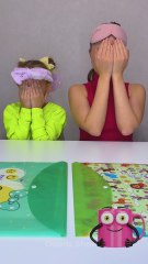 Mom vs Daughter gets messy! 🎨😂👩‍👧 #funnybattle #parentingfun #artfail