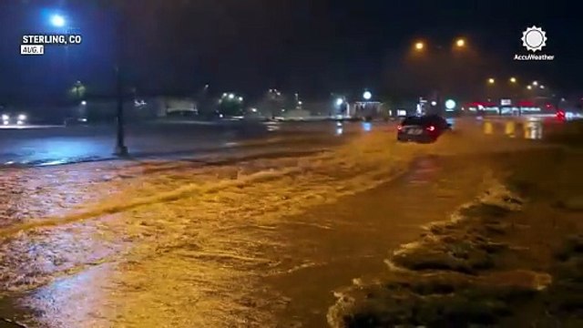 Severe storms cause flash flooding on Colorado roads